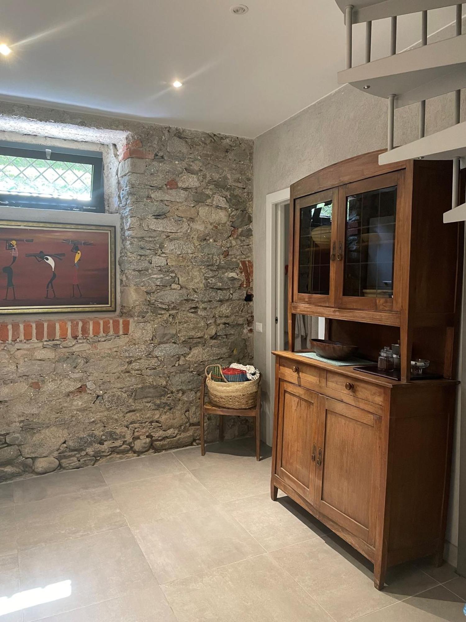 Villa Bacchetta - Stone Cottage Oleggio Castello Kültér fotó